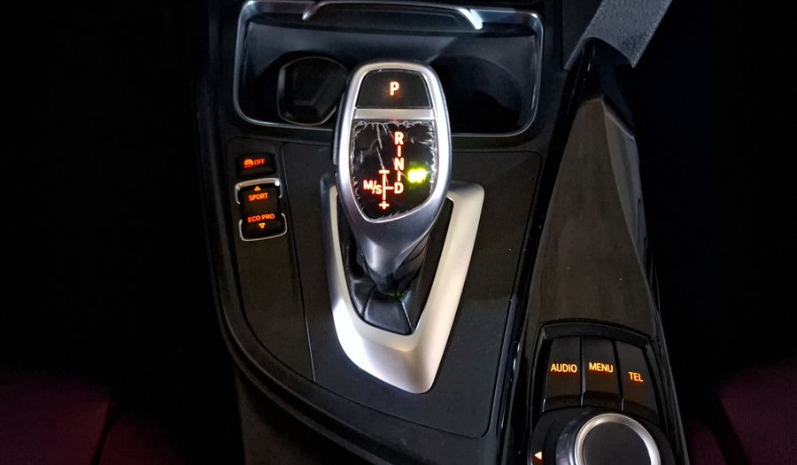 Bmw Serie 3 2.0 320IA SPORT LINE AUTO Sedan 2017