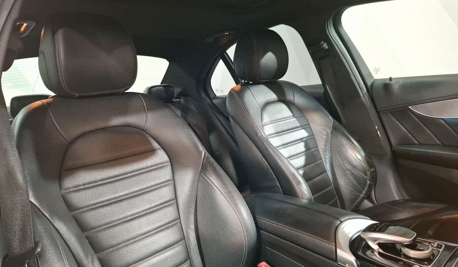 Mercedes Benz Clase C 2.0 250 CGI SPORT AT Sedan 2016