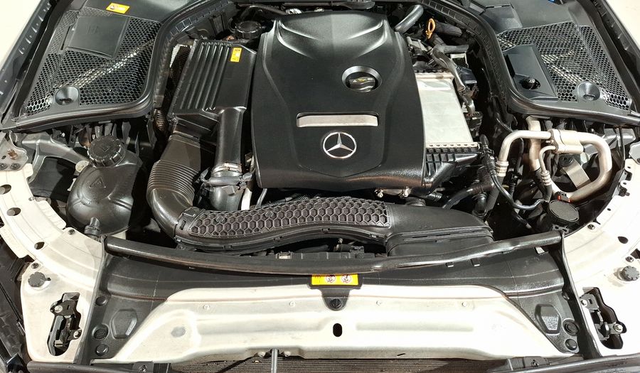 Mercedes Benz Clase C 2.0 250 CGI SPORT AT Sedan 2016