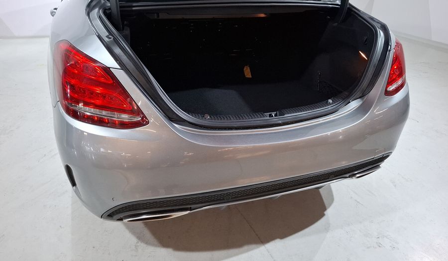 Mercedes Benz Clase C 2.0 250 CGI SPORT AT Sedan 2016
