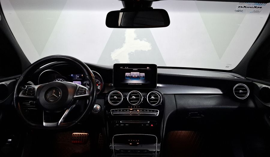 Mercedes Benz Clase C 2.0 250 CGI SPORT AT Sedan 2016