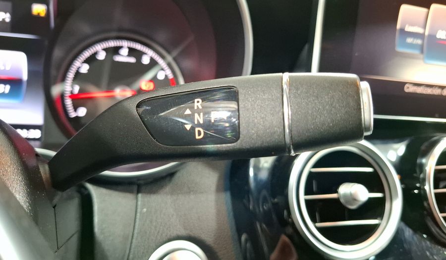 Mercedes Benz Clase C 2.0 250 CGI SPORT AT Sedan 2016