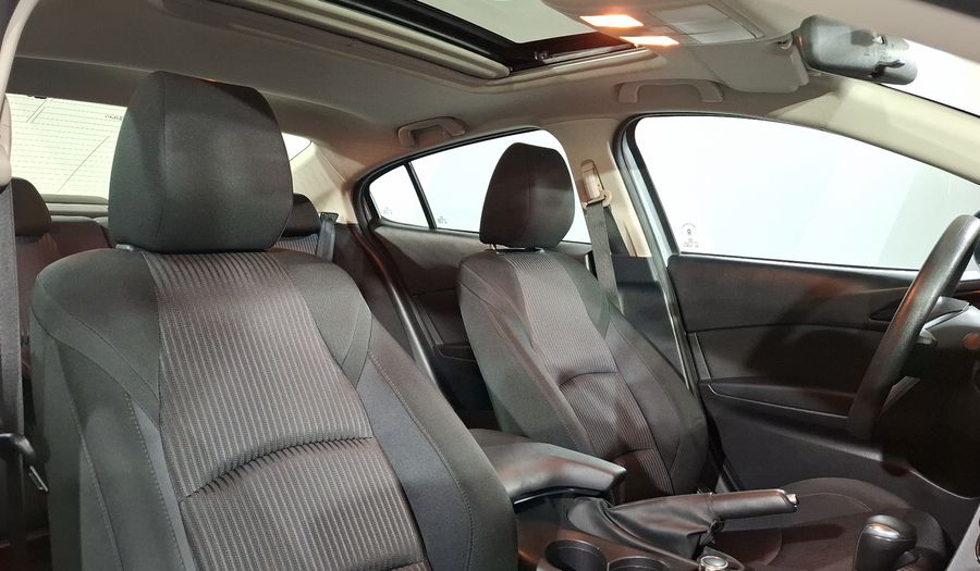 Mazda 3 2.0 SEDAN I TOURING TA Sedan 2015