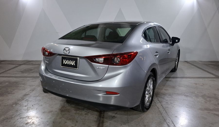 Mazda 3 2.0 SEDAN I TOURING TA Sedan 2015