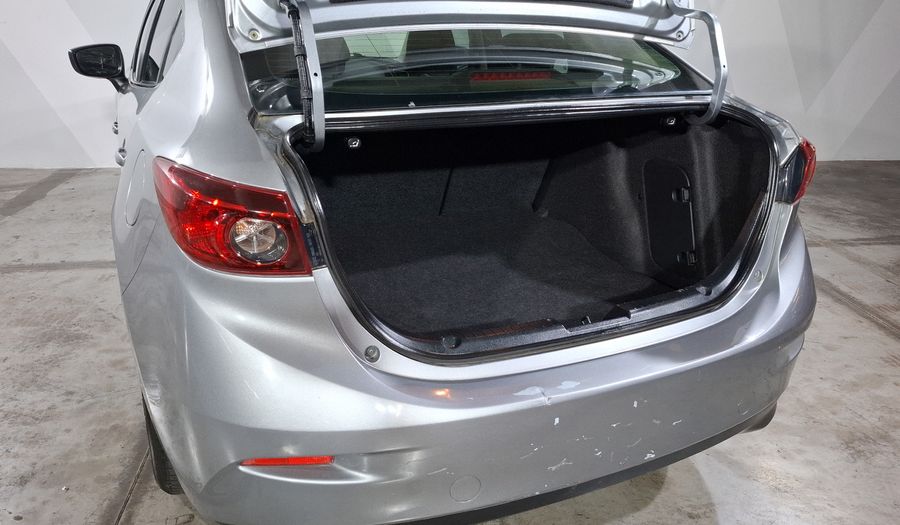 Mazda 3 2.0 SEDAN I TOURING TA Sedan 2015