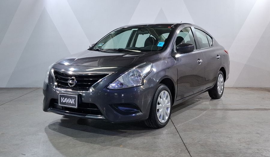 Nissan Versa 1.6 SENSE TA AC Sedan 2015