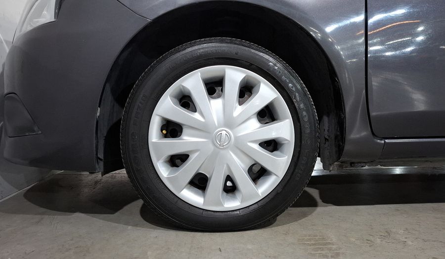 Nissan Versa 1.6 SENSE TA AC Sedan 2015