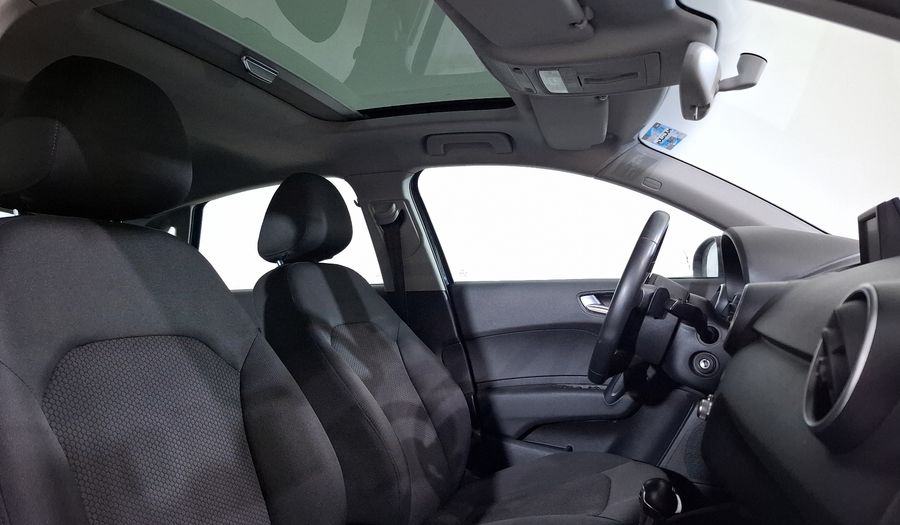 Audi A1 1.4 TFSI COOL S TRONIC Hatchback 2015
