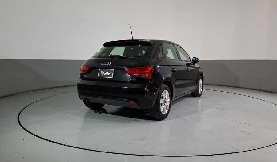 Audi A1 1.4 TFSI COOL S TRONIC Hatchback 2015