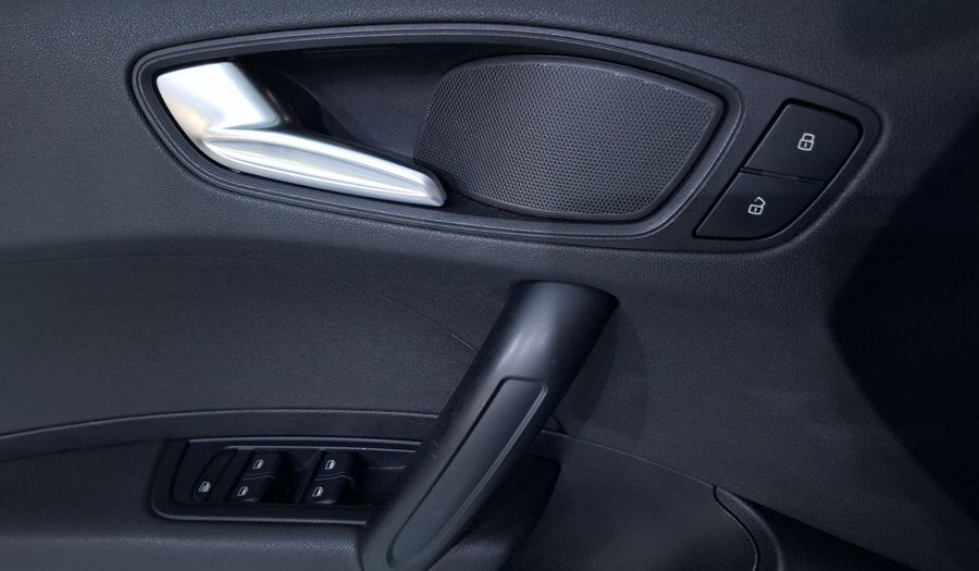 Audi A1 1.4 TFSI COOL S TRONIC Hatchback 2015