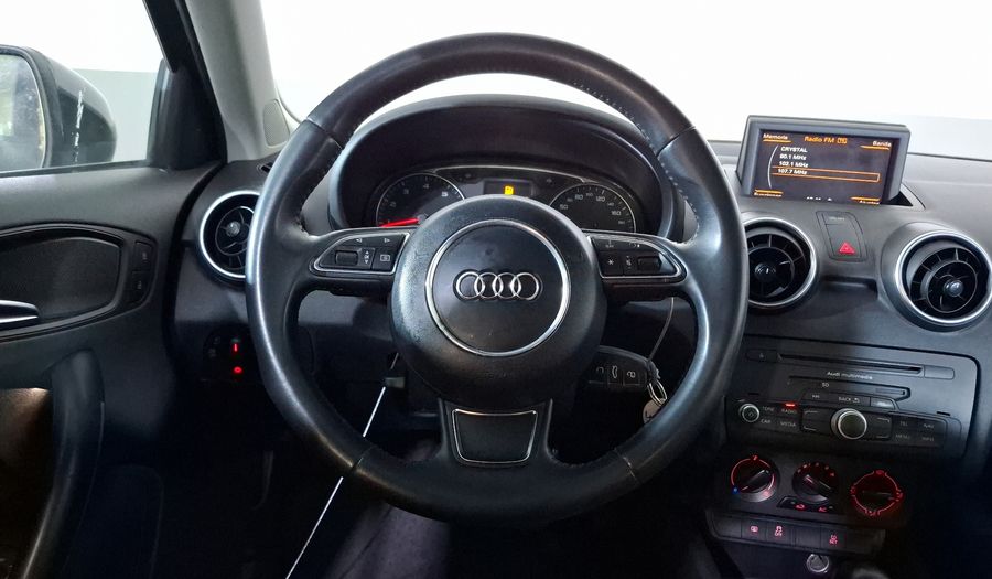 Audi A1 1.4 TFSI COOL S TRONIC Hatchback 2015