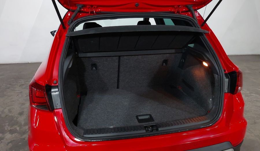 Seat Arona 1.6 XPERIENCE AUTO Suv 2024
