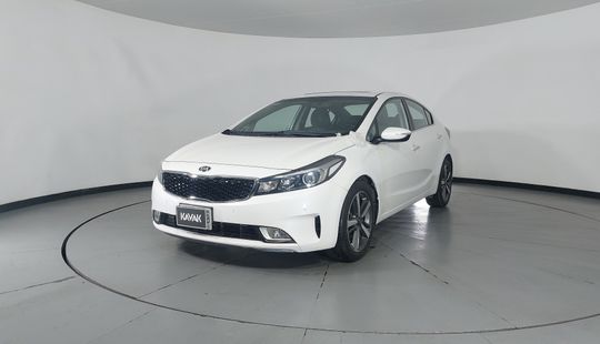 2017 • 119,022 km • Automático
