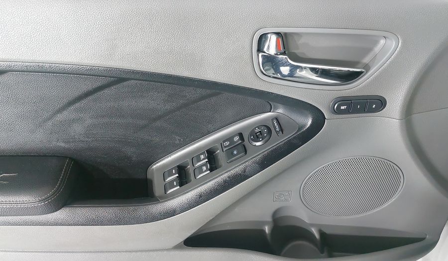 Kia Forte 2.0 SX AT Sedan 2017