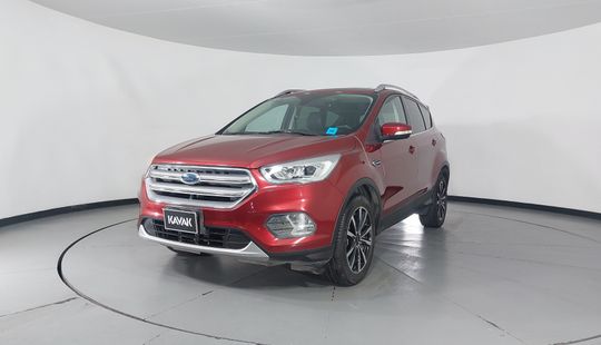 Ford • Escape