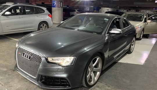 Audi • RS5