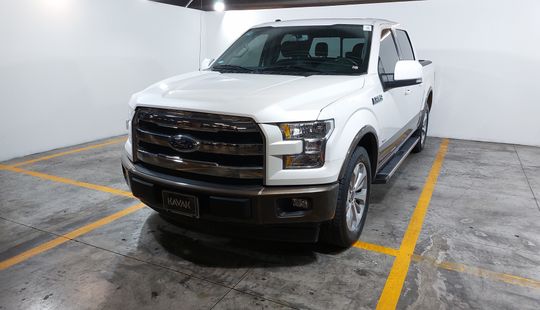 Ford • Lobo