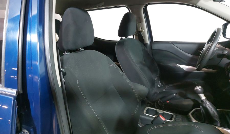 Nissan Np300 2.5 LE TM AC Pickup 2018