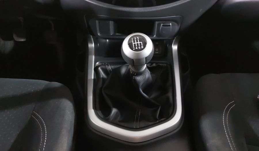 Nissan Np300 2.5 LE TM AC Pickup 2018