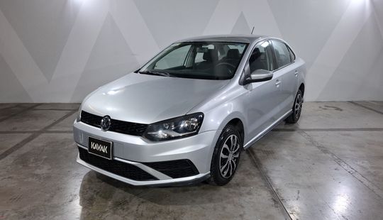 2021 • 41,803 km • Automático