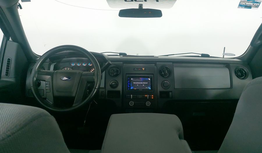 Ford F-150 3.7 XL REG 4X2 V6 AT Pickup 2013
