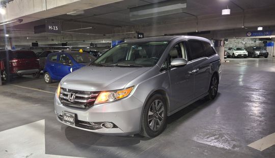 Honda • Odyssey