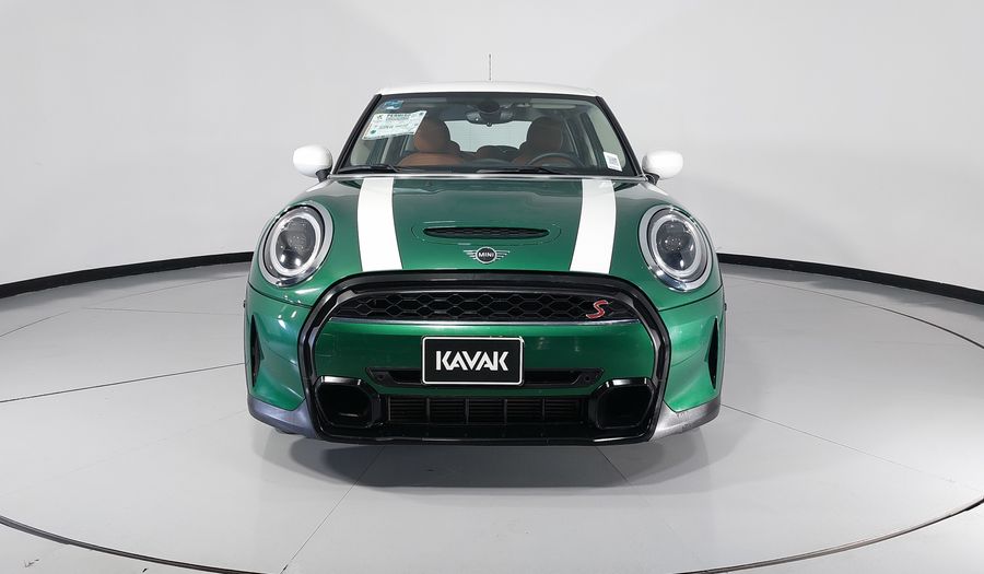 Mini Cooper S 2.0 COOPER CLASSIC DCT Hatchback 2024