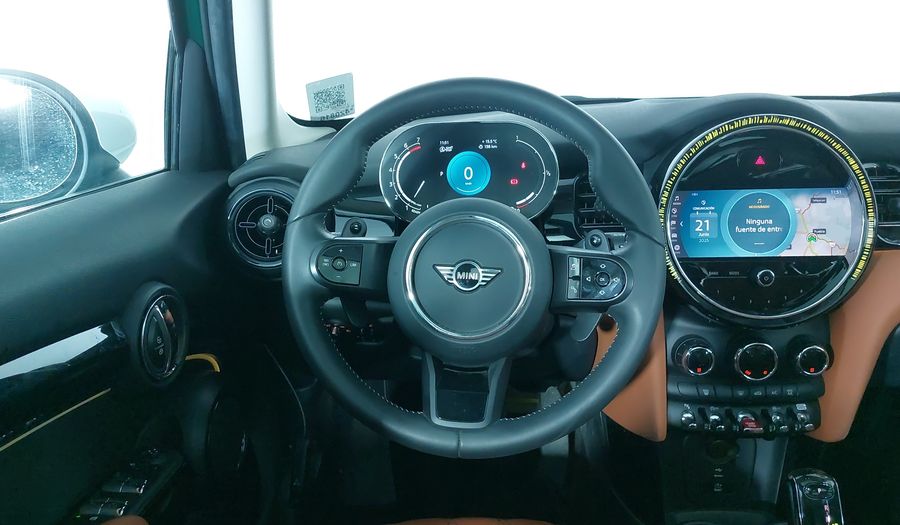 Mini Cooper S 2.0 COOPER CLASSIC DCT Hatchback 2024