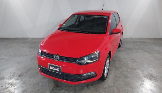 Volkswagen • Polo