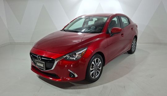 Mazda • Mazda 2
