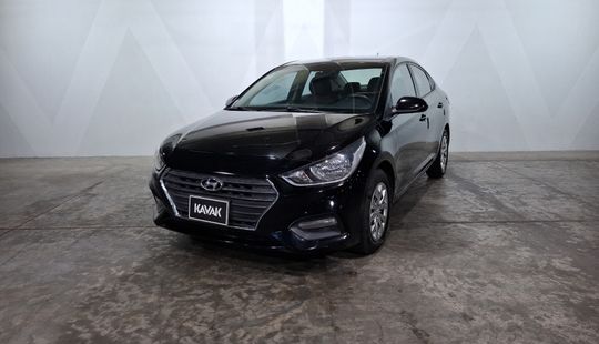 Hyundai • Accent