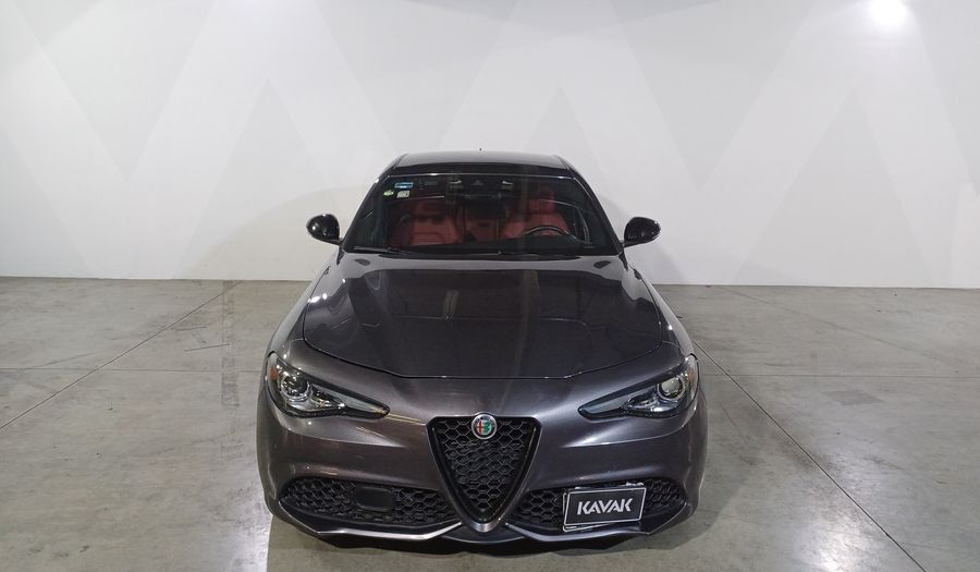 Alfa Romeo Giulia 2.0 VELOCE AUTO Sedan 2022