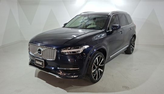 Volvo • XC90