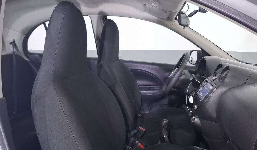 Nissan March 1.6 ACTIVE MT Hatchback 2015