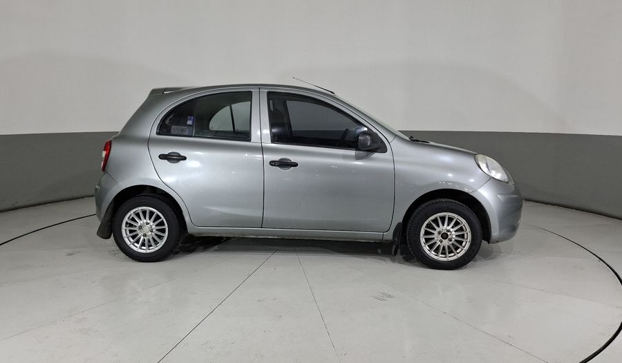 Nissan March 1.6 ACTIVE MT Hatchback 2015