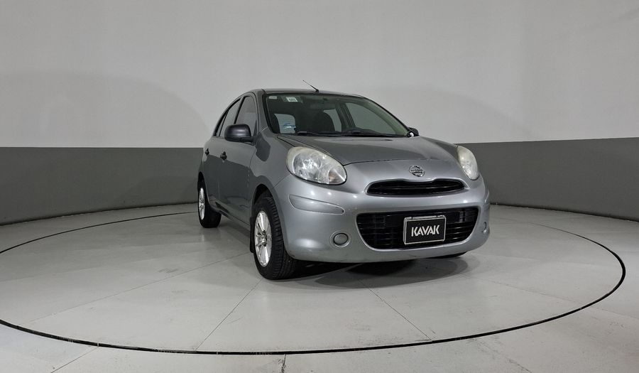 Nissan March 1.6 ACTIVE MT Hatchback 2015