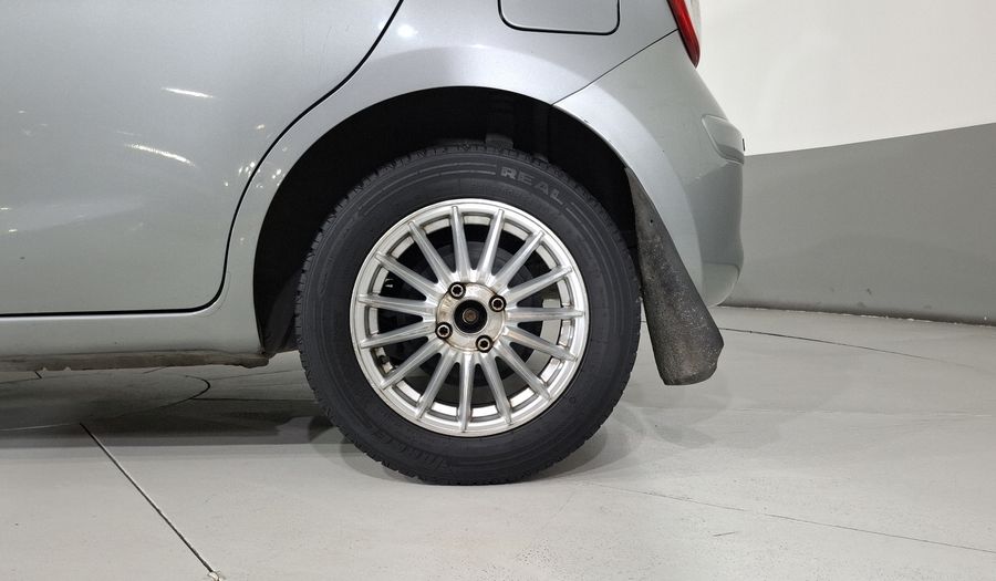 Nissan March 1.6 ACTIVE MT Hatchback 2015