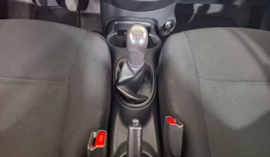Nissan March 1.6 ACTIVE MT Hatchback 2015