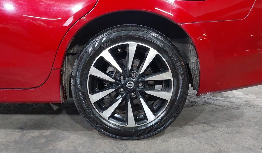 Nissan Altima 2.5 ADVANCE AUTO Sedan 2018