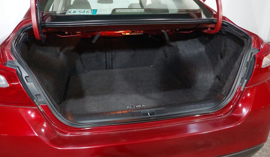 Nissan Altima 2.5 ADVANCE AUTO Sedan 2018