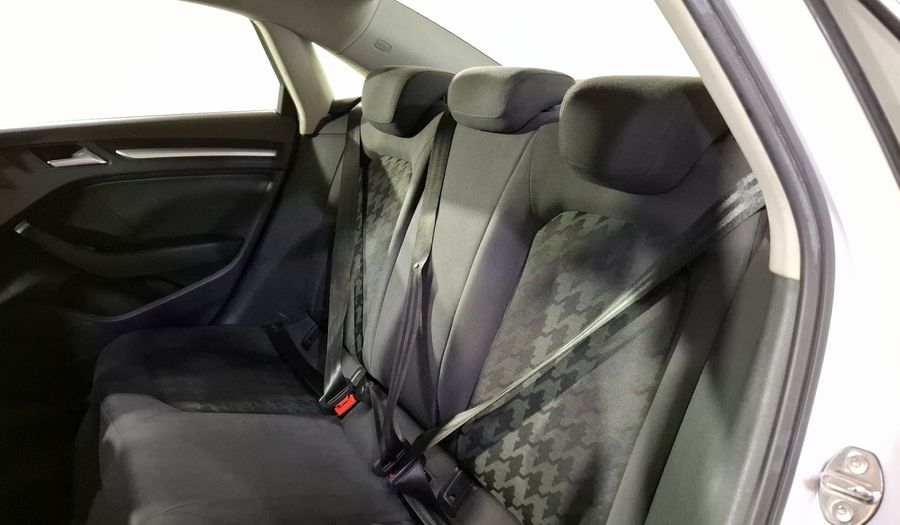 Audi A3 1.4 TFSI AMBIENTE S TRONIC Sedan 2016
