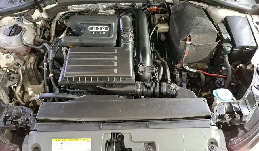 Audi A3 1.4 TFSI AMBIENTE S TRONIC Sedan 2016