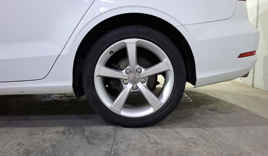 Audi A3 1.4 TFSI AMBIENTE S TRONIC Sedan 2016