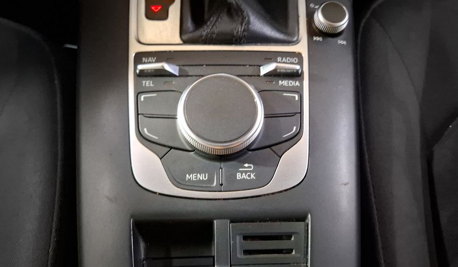 Audi A3 1.4 TFSI AMBIENTE S TRONIC Sedan 2016