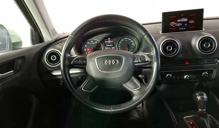 Audi A3 1.4 TFSI AMBIENTE S TRONIC Sedan 2016