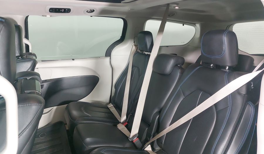 Chrysler Pacifica 3.6 LIMITED PLATINUM AUTO Minivan 2021