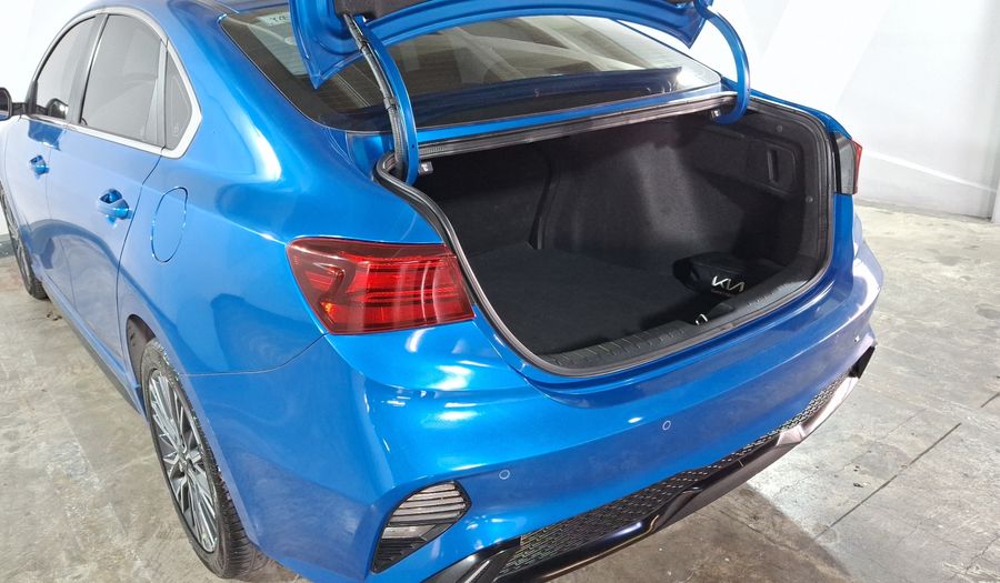 Kia Forte 2.0 GT LINE IVT Sedan 2024