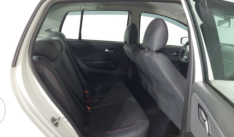 Volkswagen Crossfox MI Hatchback 2013