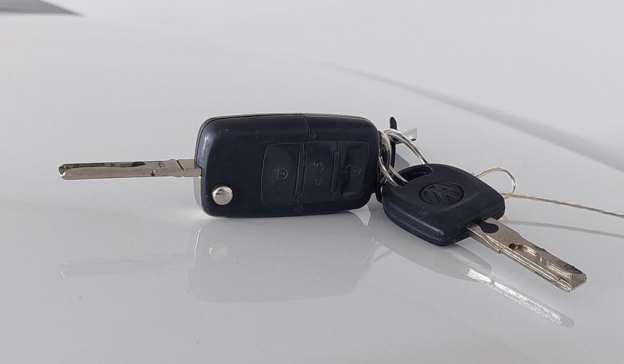 Volkswagen Crossfox MI Hatchback 2013