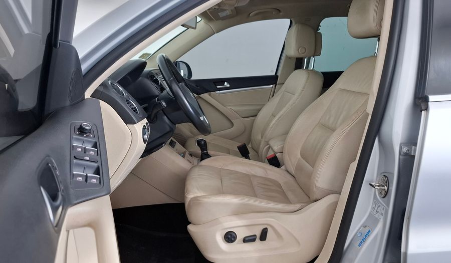 Volkswagen Tiguan 2.0 ELEGANCE TSI TIPTRONIC 4X4 Suv 2016